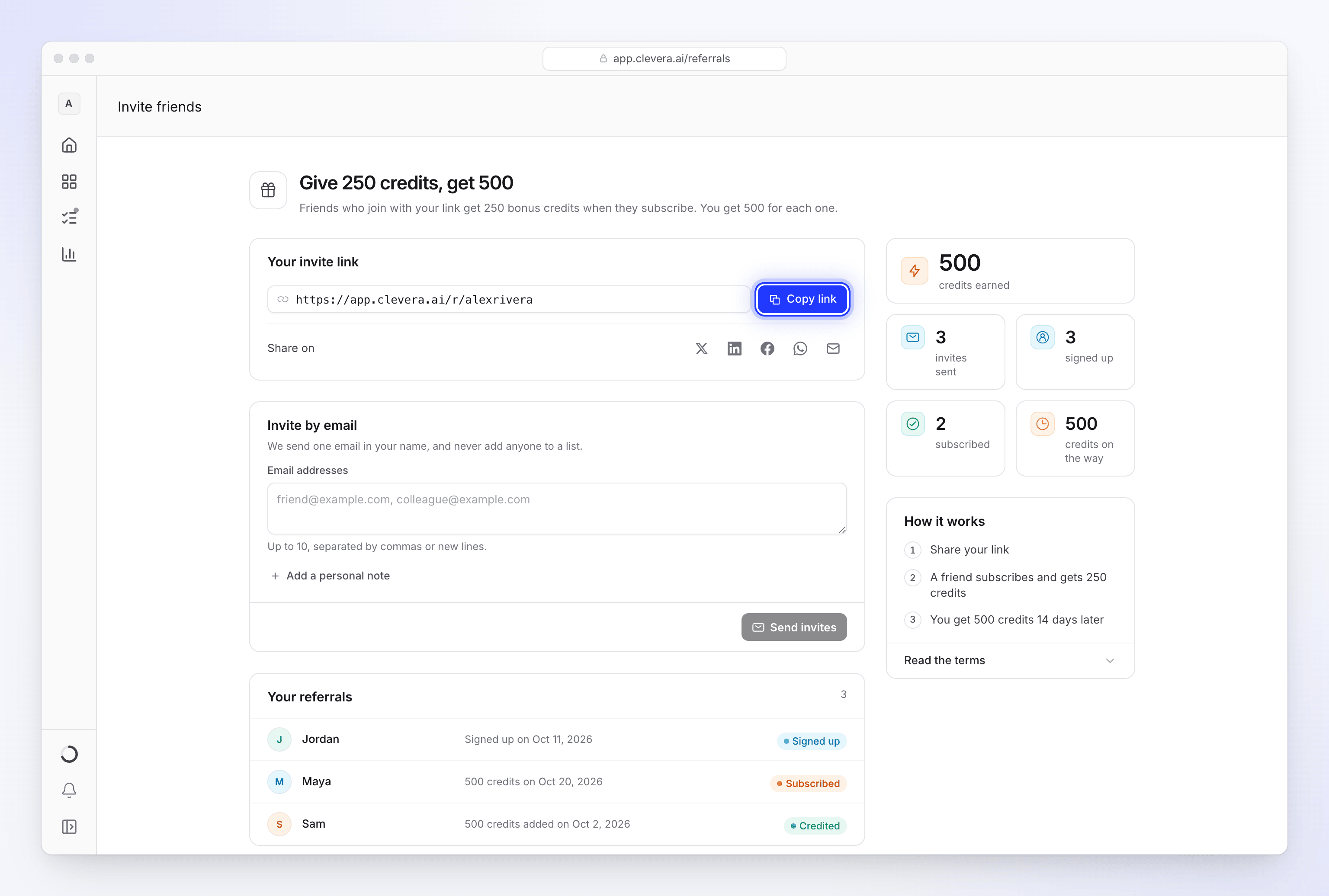 Pagina Invita amici con il link di invito, Copia link, pulsanti di condivisione e statistiche dei referral